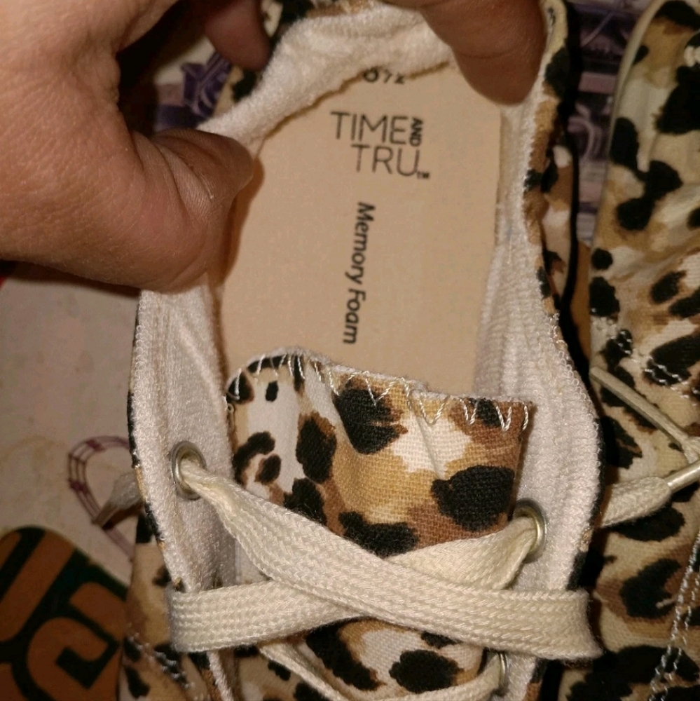 Time and Tru Leopard Print Sneakers